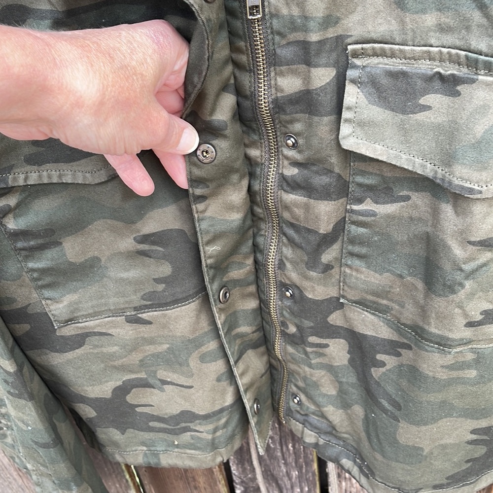 Sanctuary M Light Jacket Boxy Drawstring Zip Snap… - image 5